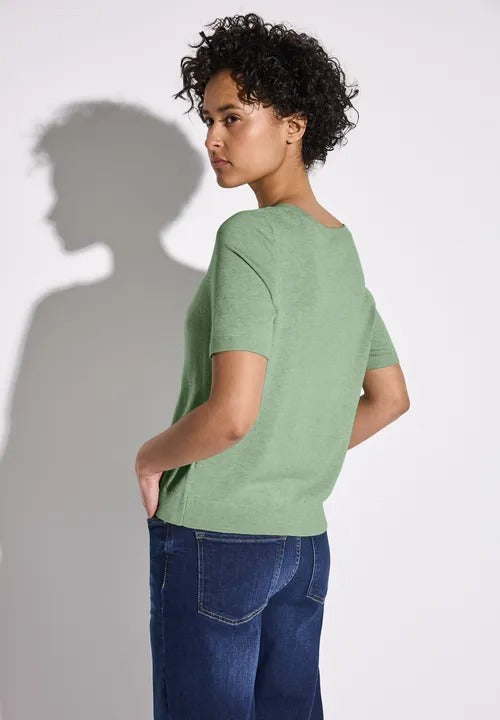 Kortärmad stickad tröja, milky green melange