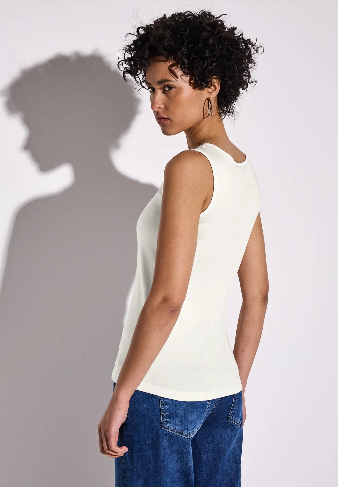 Favoritlinnet Gania men fyrkantig ringning, off white och svart