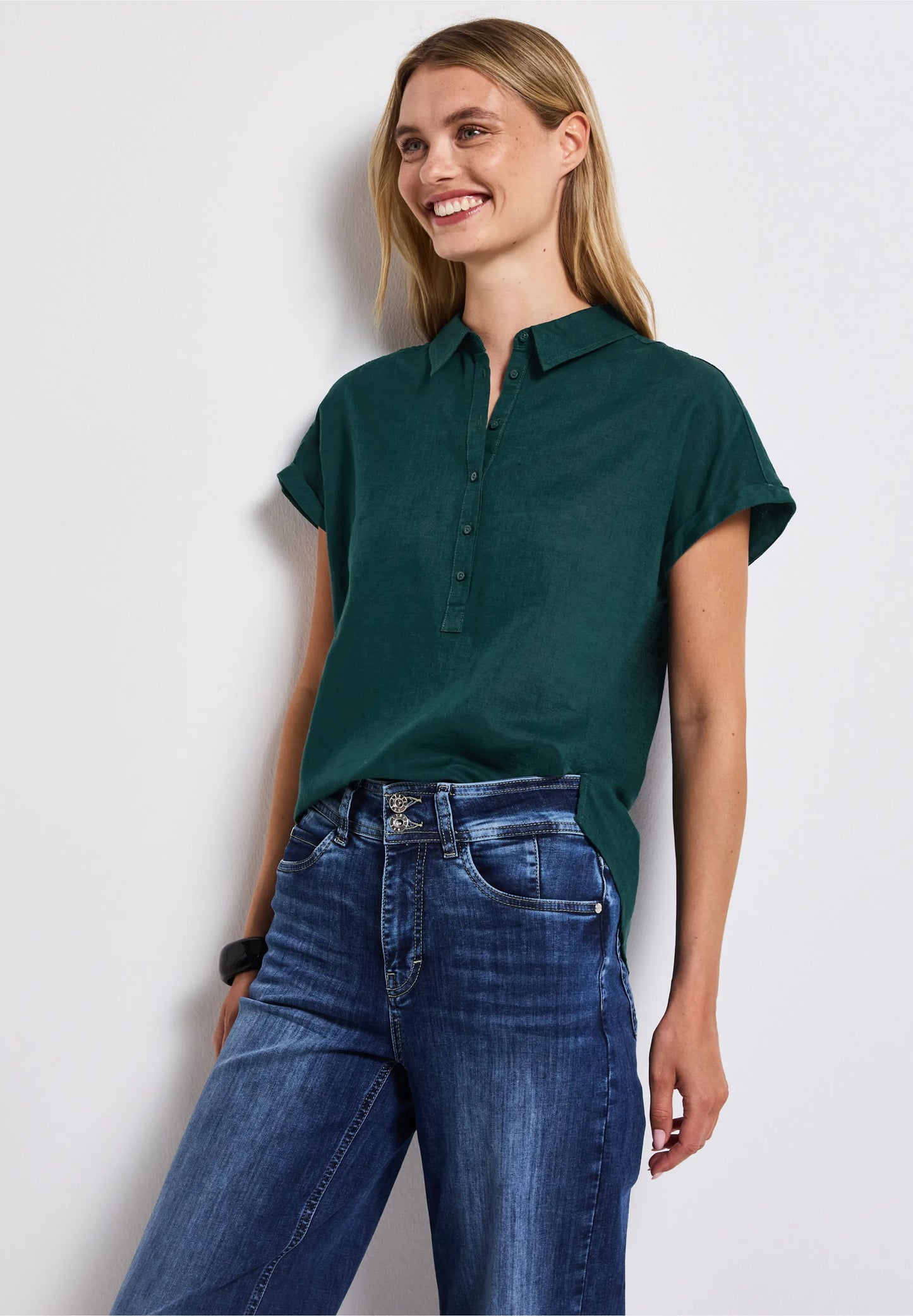 Skjortblus i linnemix, garden green
