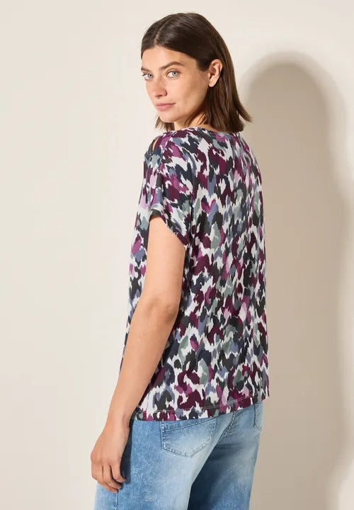 T-shirt med knappdetalj, mönstrad
