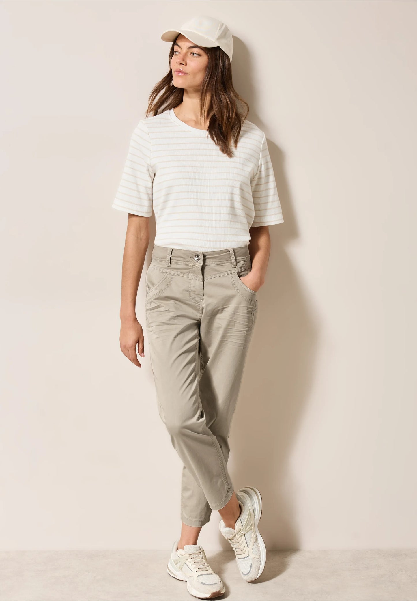 Bomullsbyxa Scarlett modell , casual , 26 längd, beige