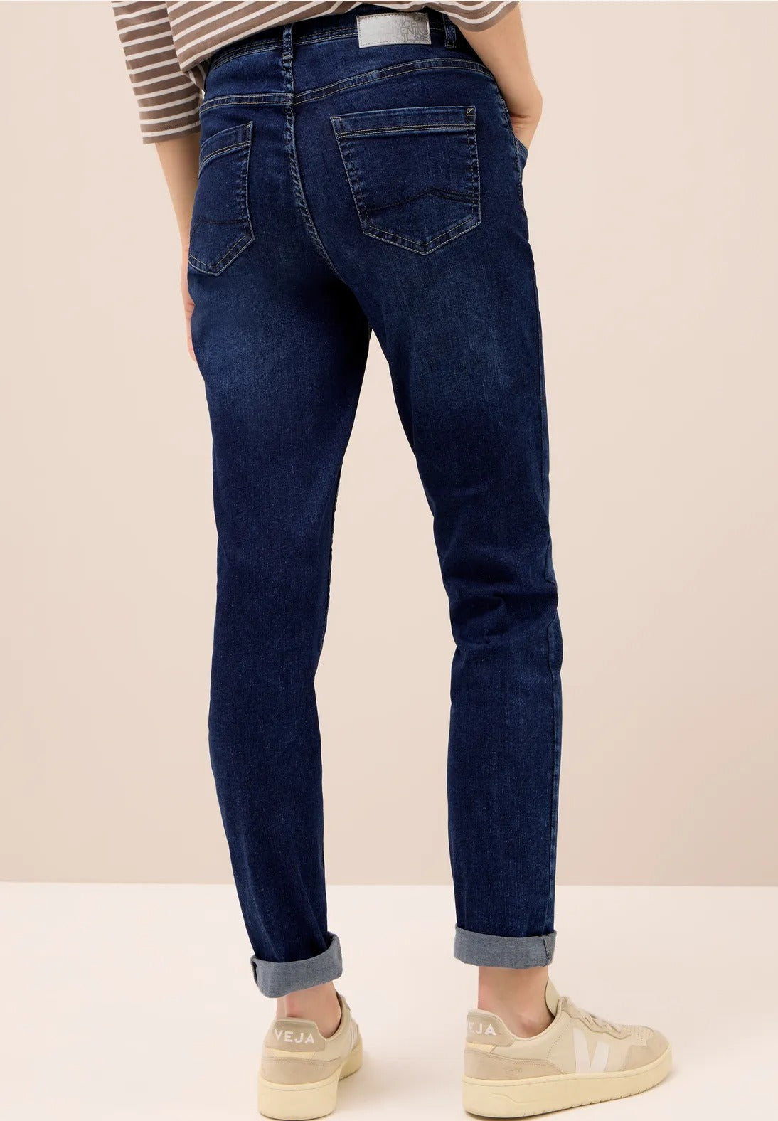 Slim-fit Jeans, modell Toronto hög midja, mellanblå