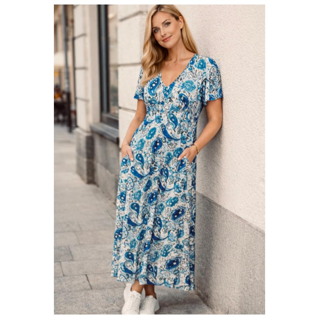 Paisleymönstrad klänning från Chica London