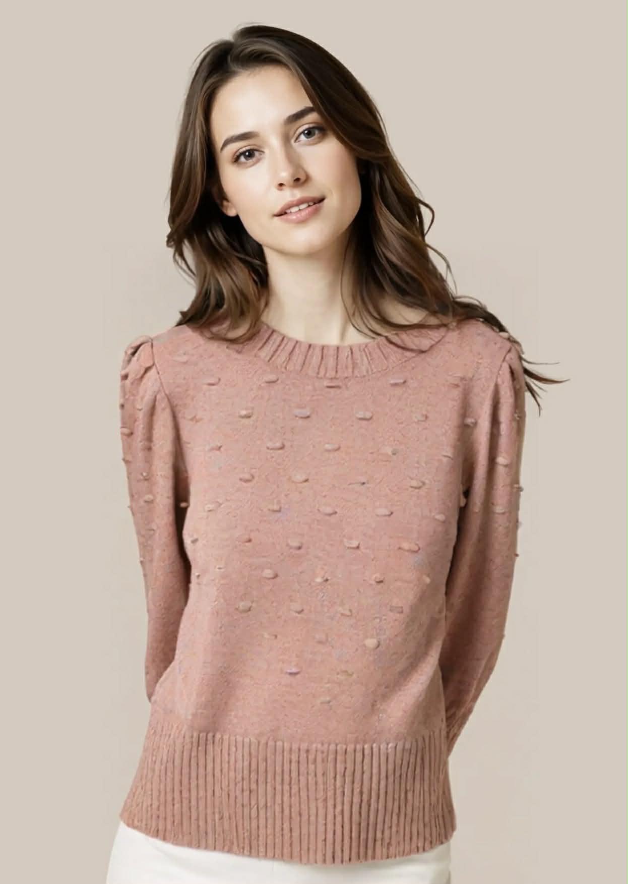 Stickad tröja med liten puffärm från Caramelle, fyra färger