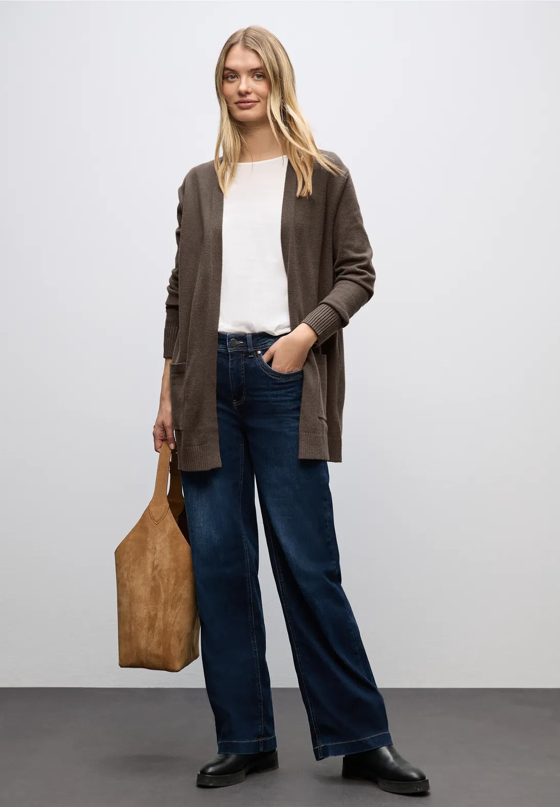 Öppen mysig kofta från Street One brun