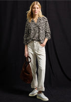 Zebramönstrad viskosblus från Street One