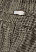 Dressad byxa i mjuk kvalité, modell Bony, loose fit, slim leg, mid waist