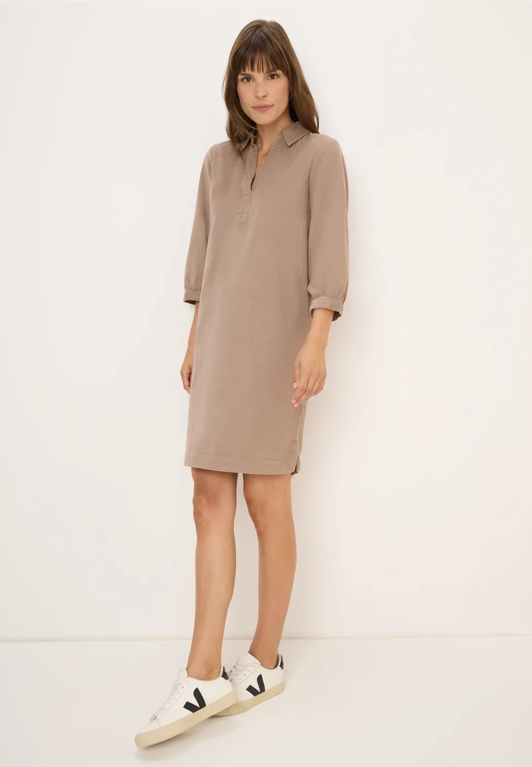 Manchesterklänning, taupe