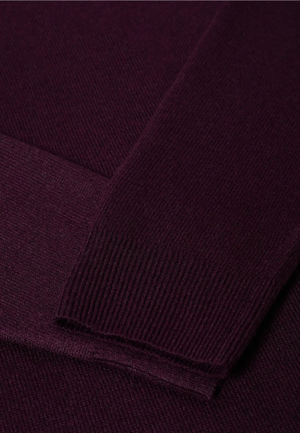 Stickad poloklänning