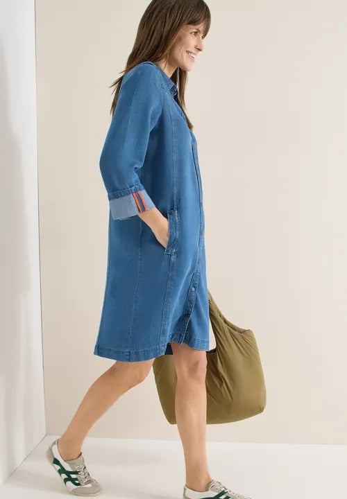 Klänning i denim-look från Cecil