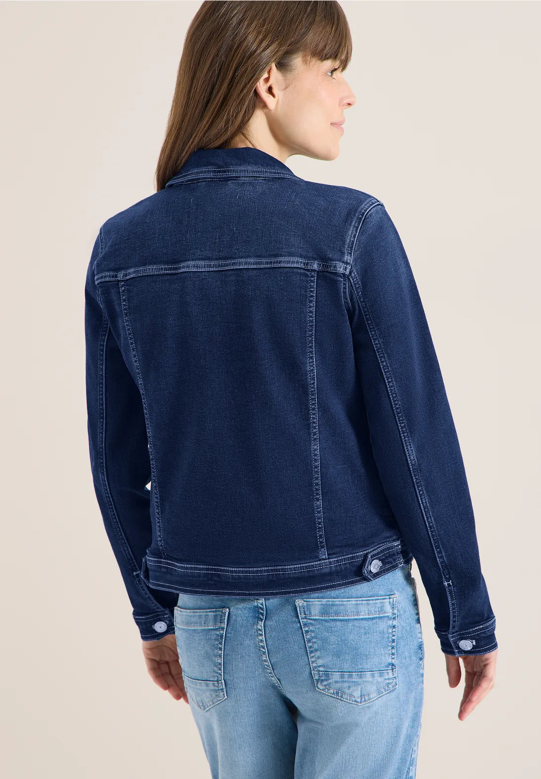 Jeansjacka med bröstfickor och knappar från Cecil, mellanblå