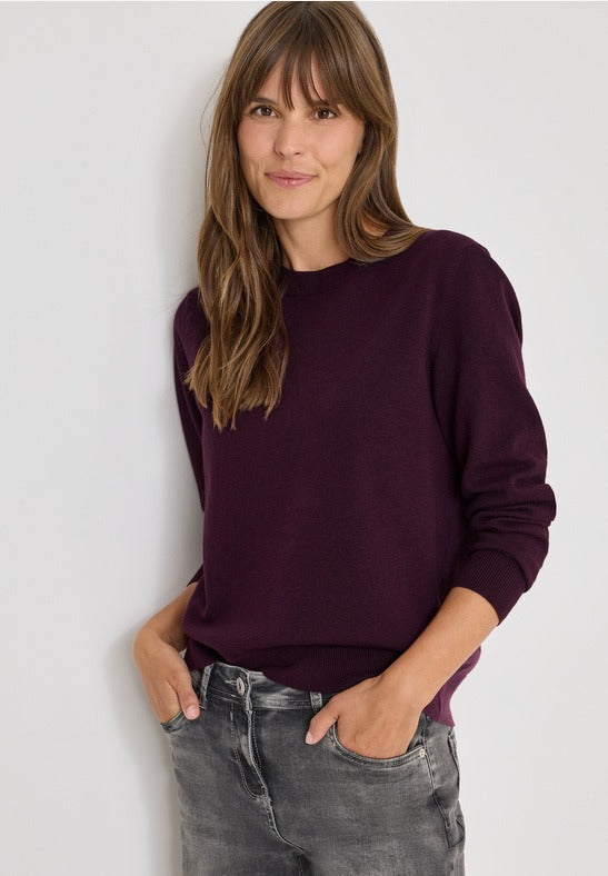 Mjuk tröja med rund hals, vinröd