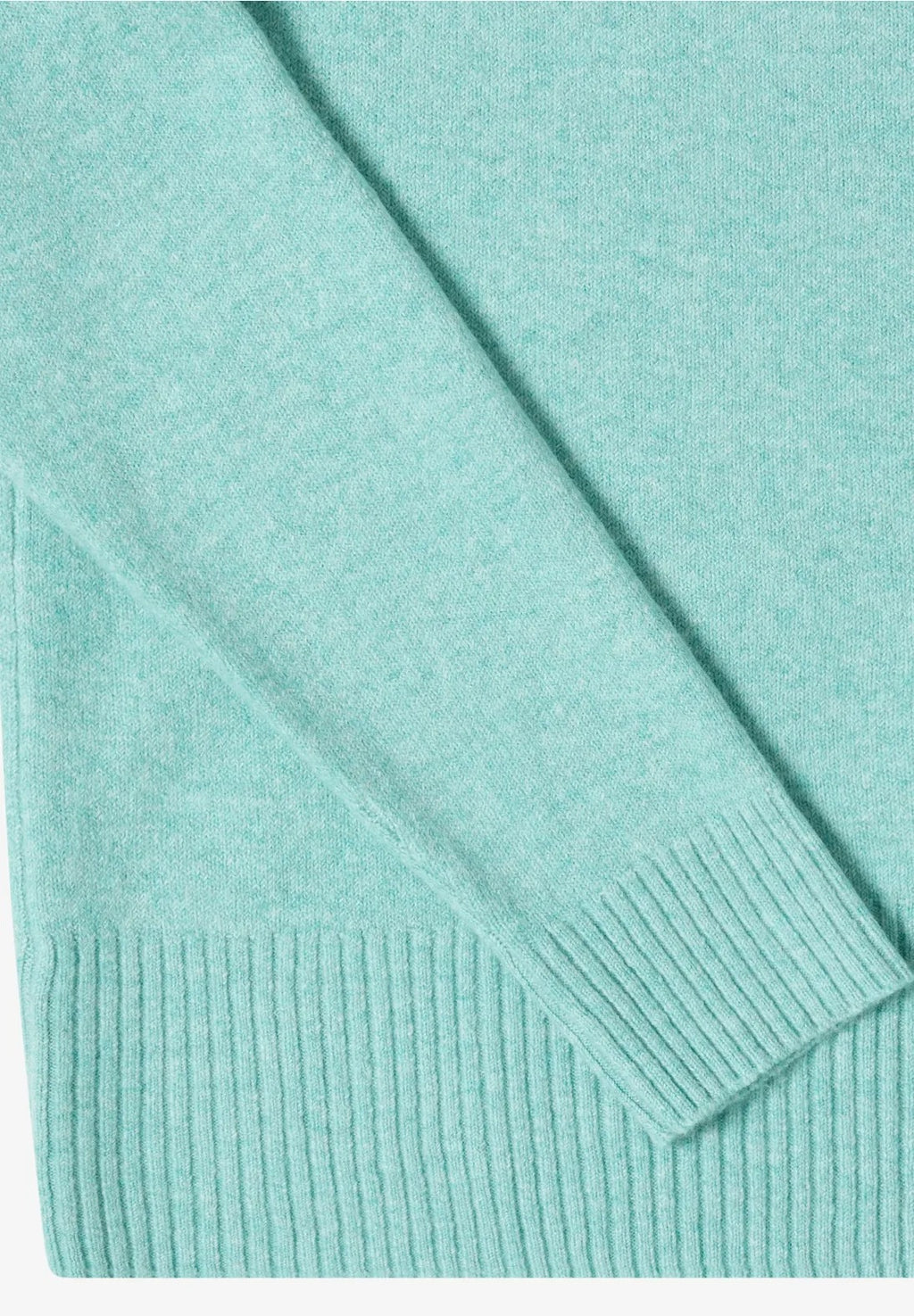 Mysig tröja med turtelkrage, skum blå melerad