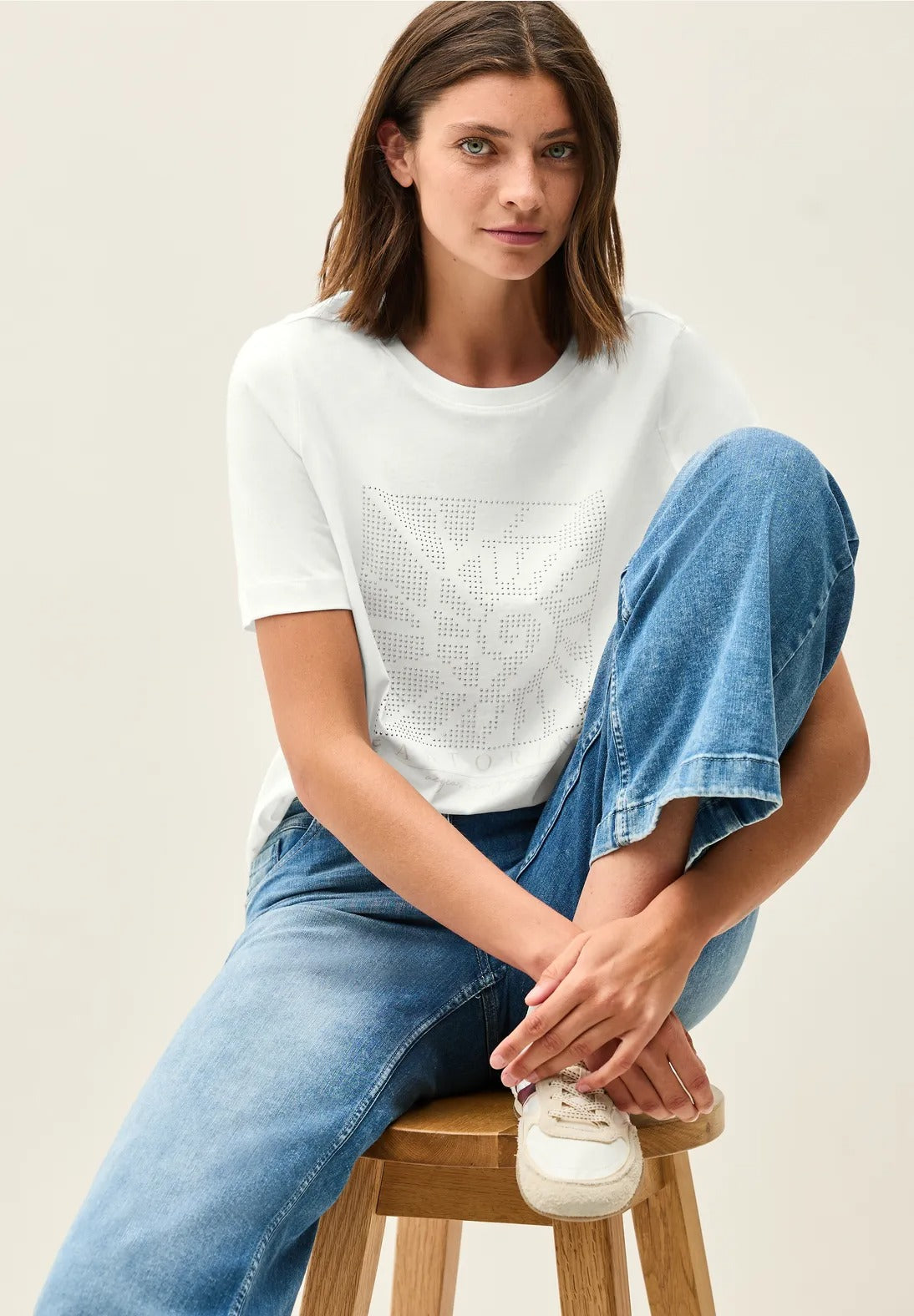 T-shirt med ädelstenar, offwhite
