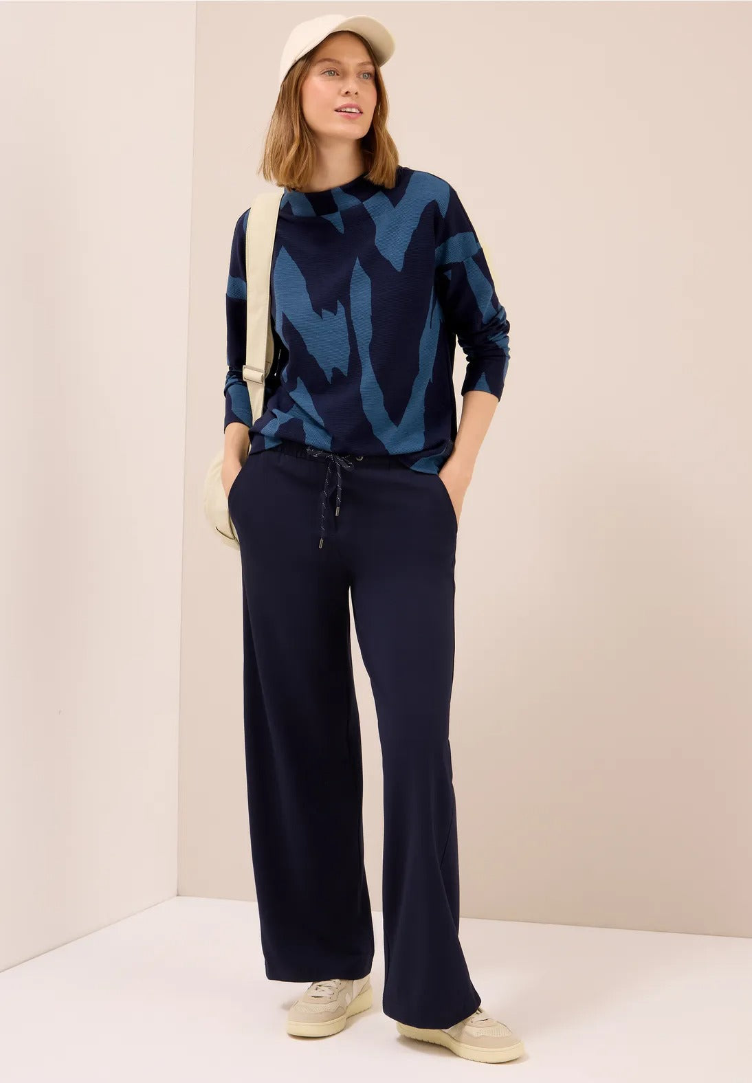 Ottoman tröja, mönstrad mörkblå