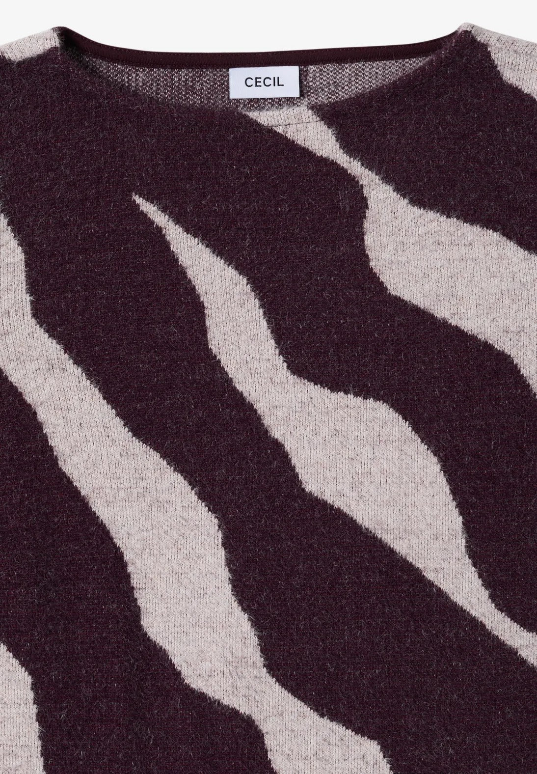 Supermjuk mönstrad fjädergarntröja