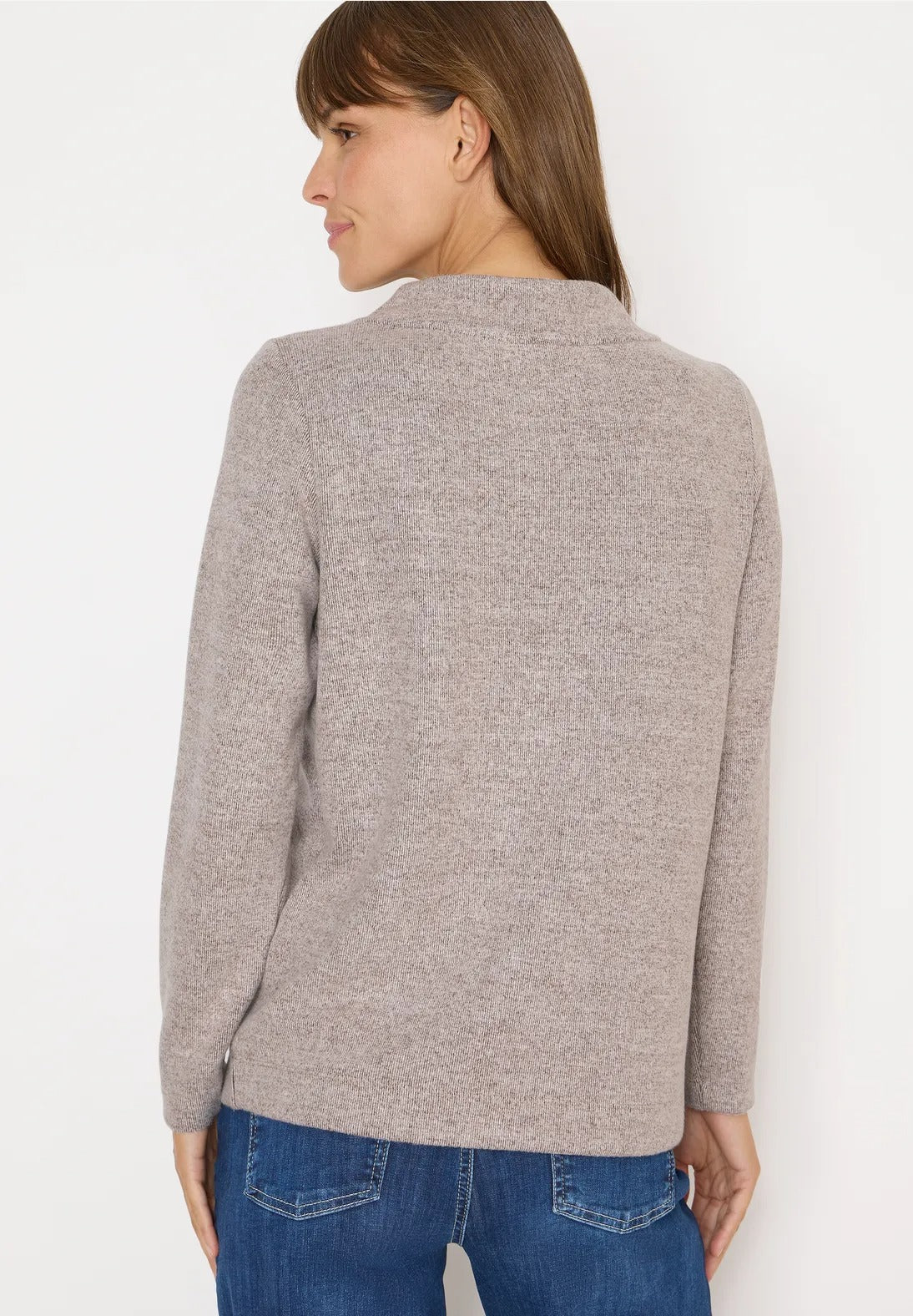 Melerad ribbad tröja med trattkrage, chokladmousse melange