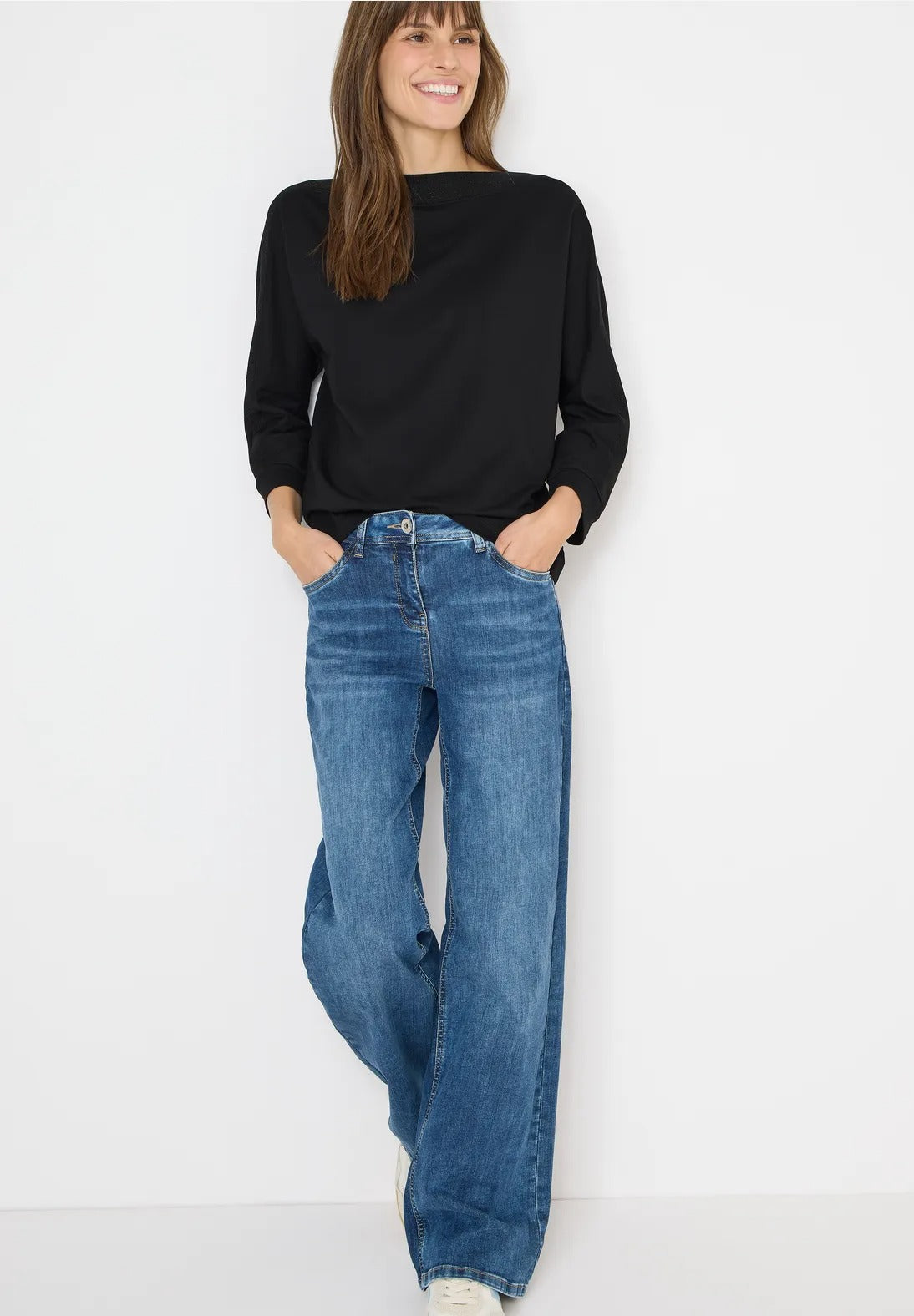 Tröja med skimrade band på ärmen