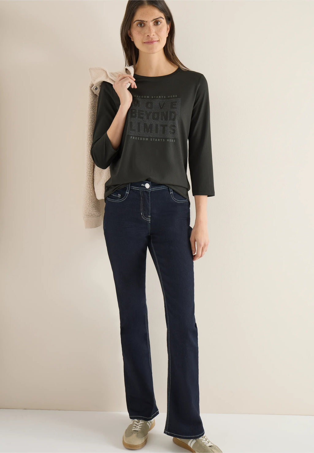 Tröja med strass, beige och khaki från Cecil