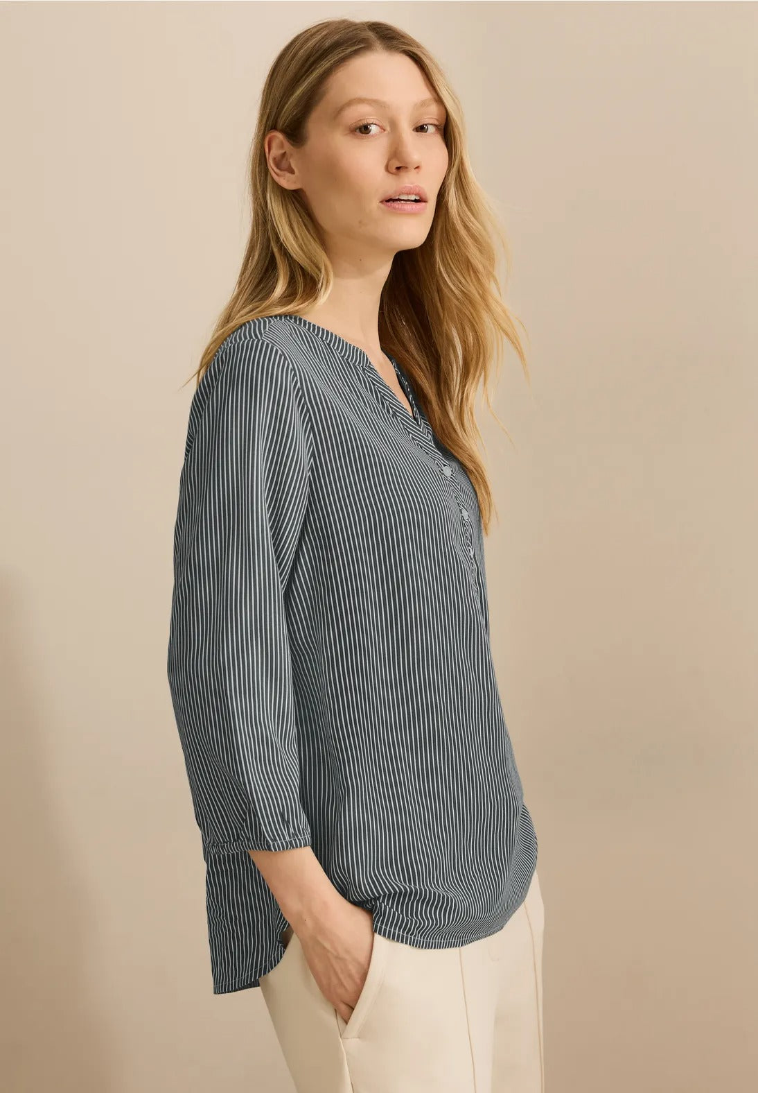 Randig viskosblus , khaki