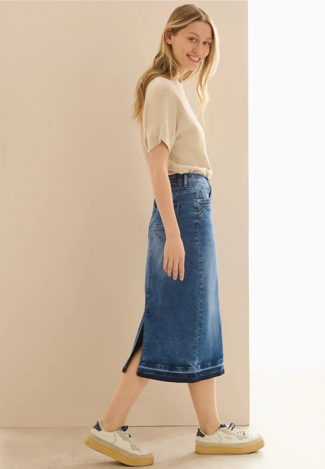 Jeanskjol, midi, mid blue