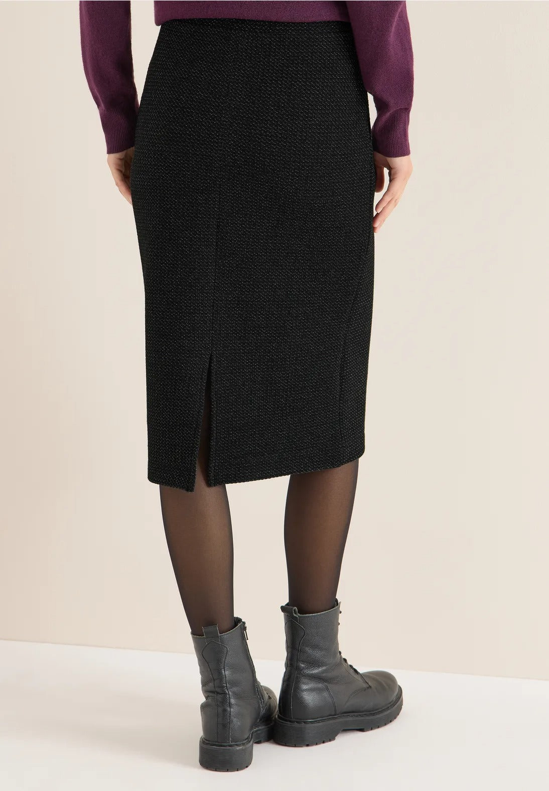 Midikjol i satin från Cecil