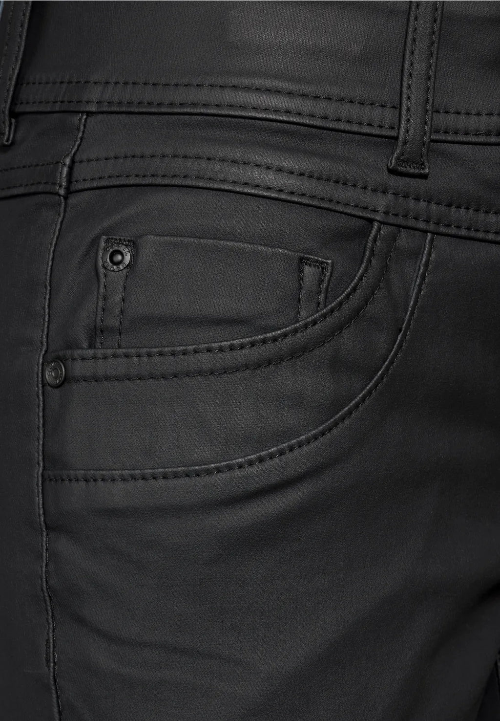 Coated byxa modell Scarlett, medelhög midja, svart