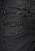 Coated byxa modell Scarlett, medelhög midja, svart