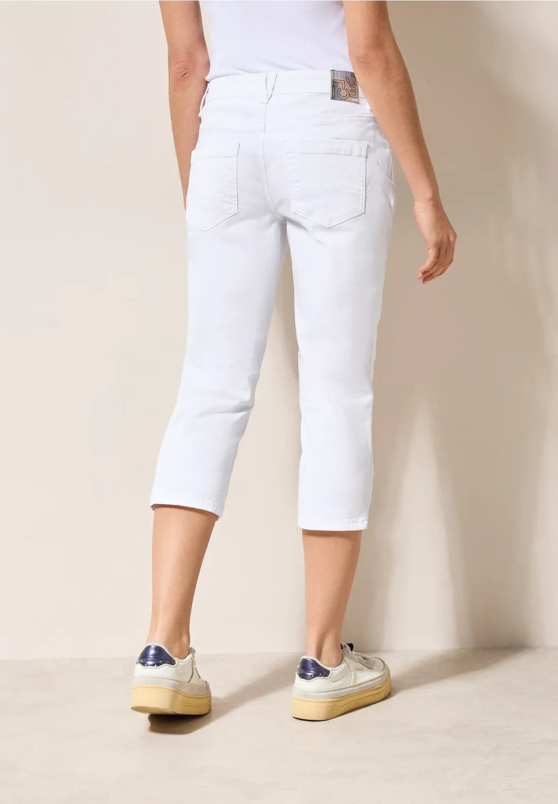 Scarlett Jeans , white  22 längd