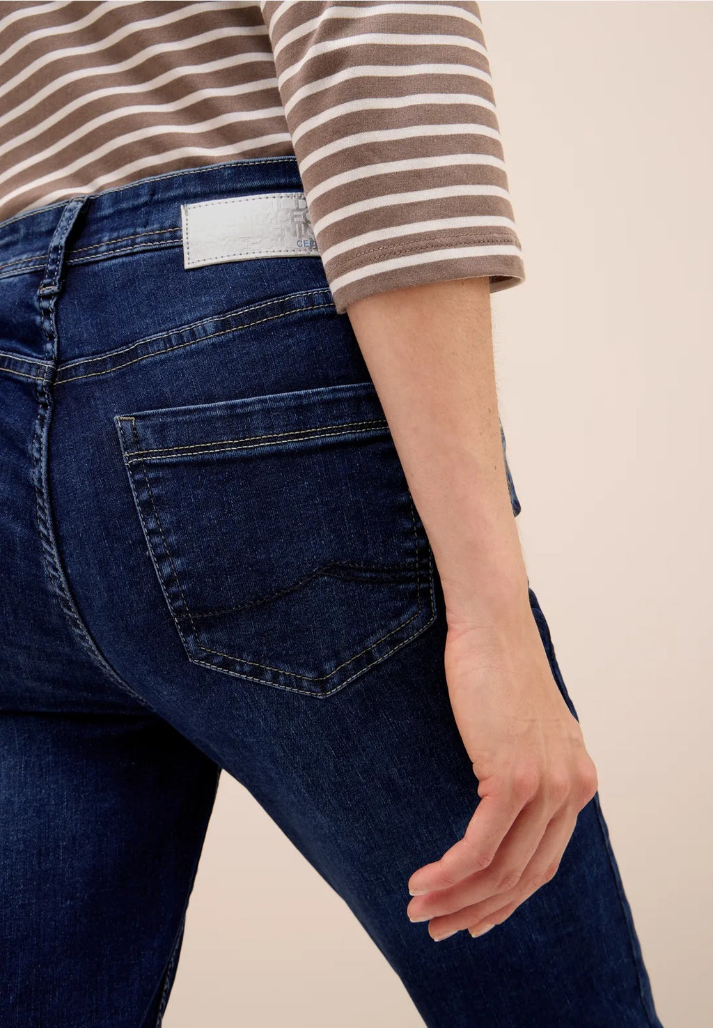 Slim-fit Jeans, modell Toronto hög midja, mellanblå