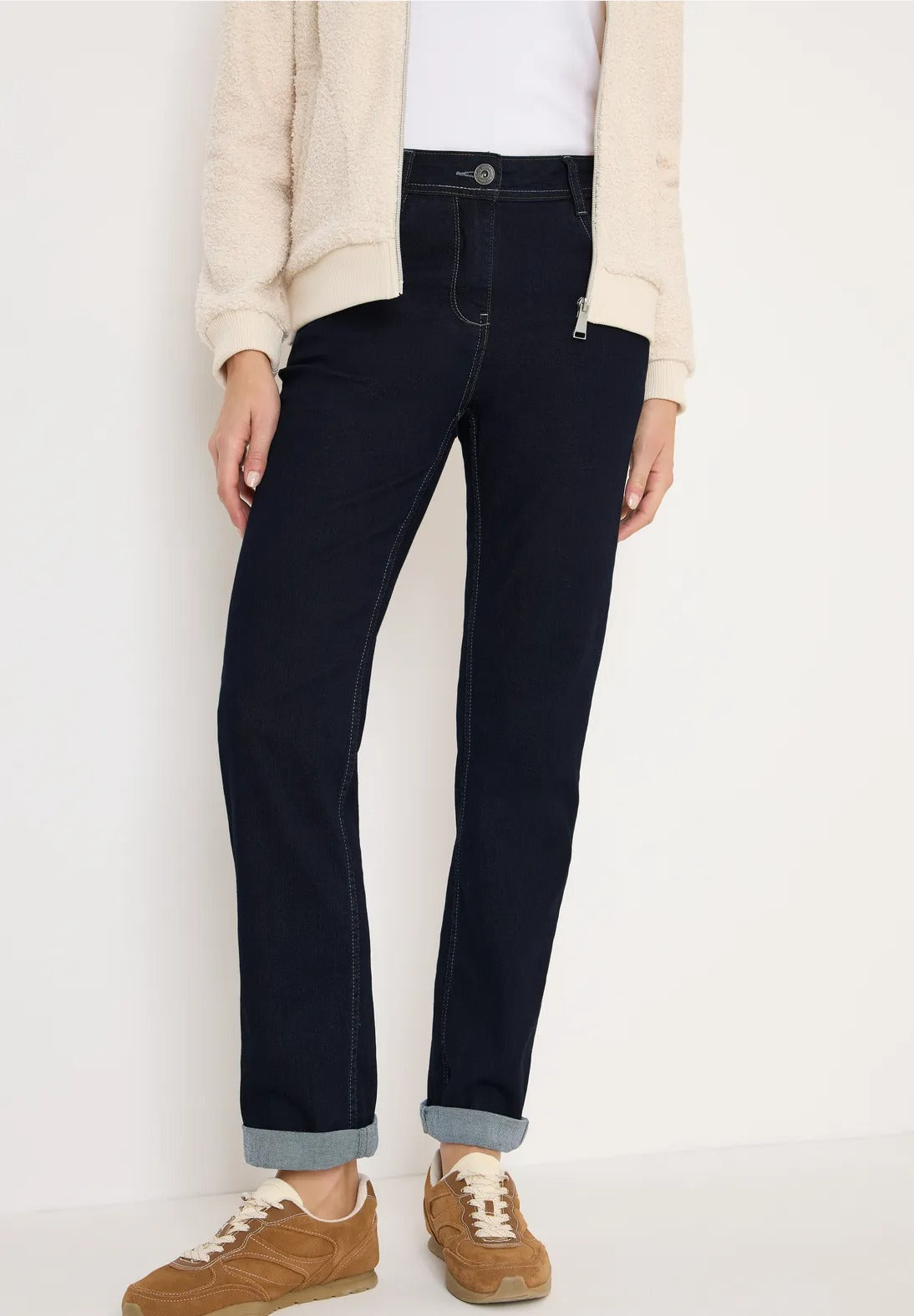 Slim-fit Jeans, modell Toronto raka och hög midja, mörkblå
