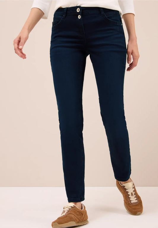 Jeans med avslappnad passform, modell Scarlett Blueblack, medelhög midja