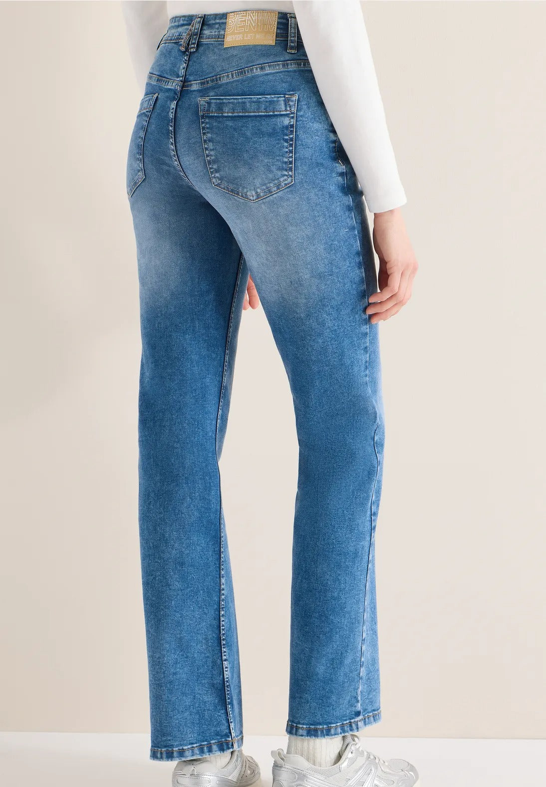 Bootcut jeans, modell Toronto, hög midja