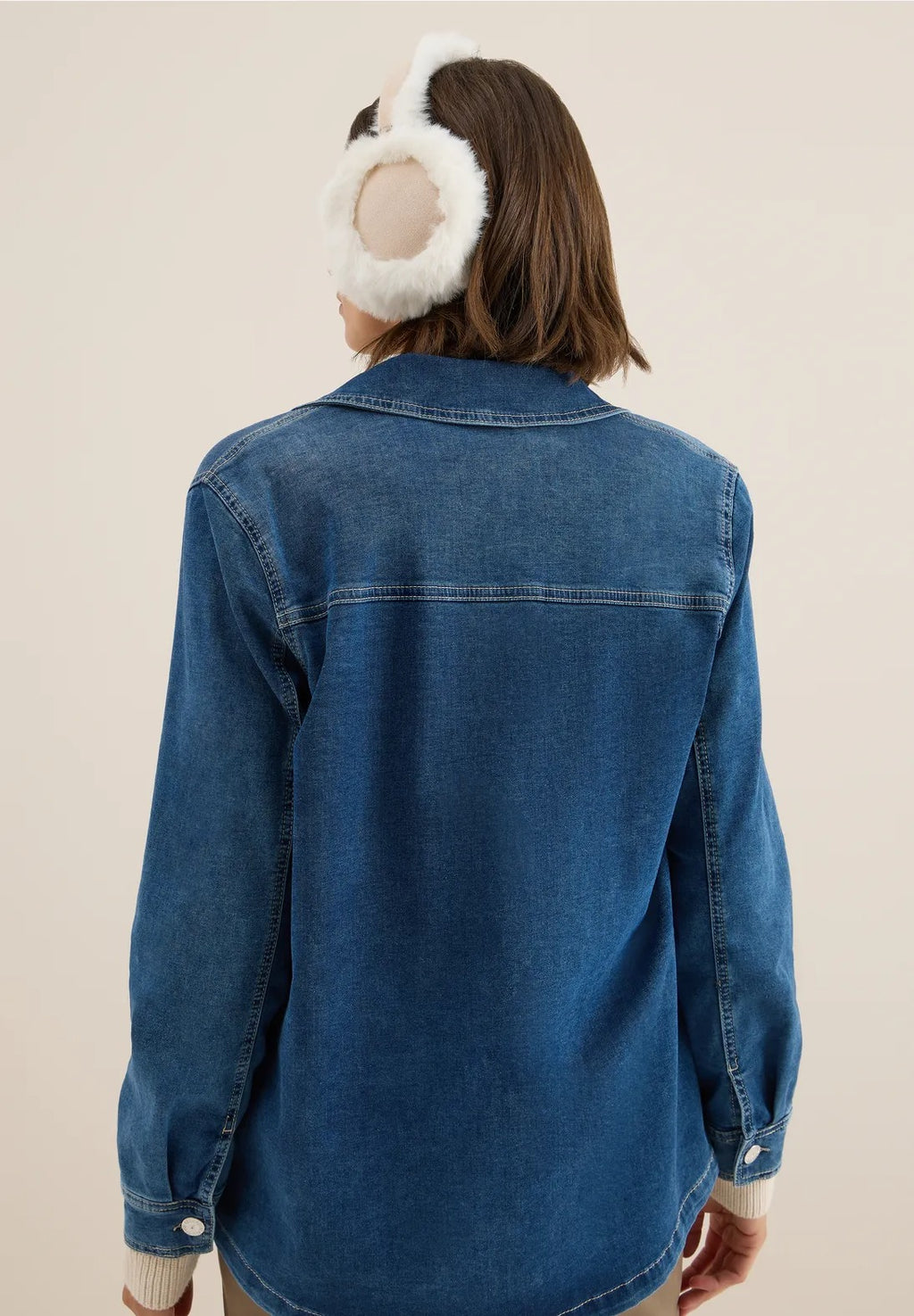 Öronvärmare i fuskpäls