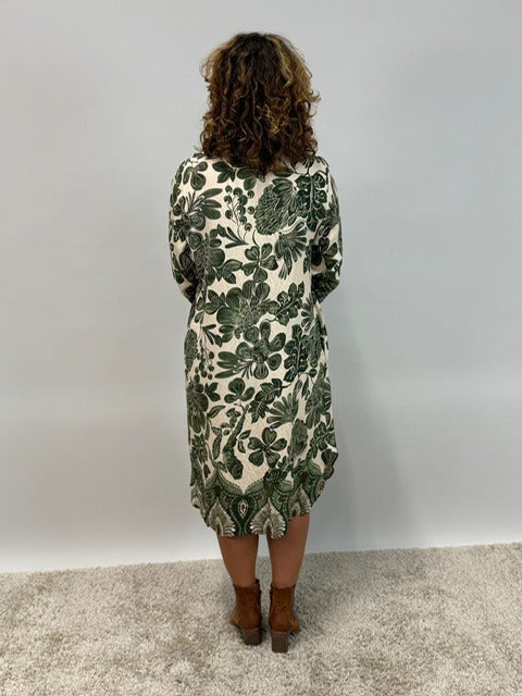 Mönstrad klänning med V-hals från Mixbyheart,  army