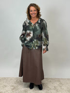 Mönstrad blus Adriana med rynk i halsen, petrol, Mixbyheart