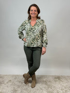 V-ringad blus från Mixbyheart , army