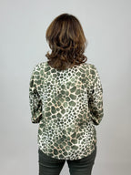 V-ringad blus från Mixbyheart , army