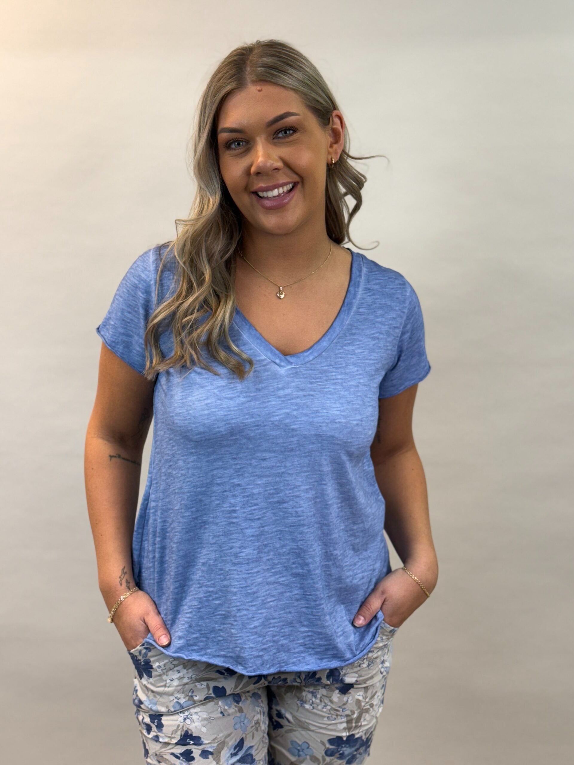 A-linjeformad t-shirt i bomull från MixbyHeart , jeansblå