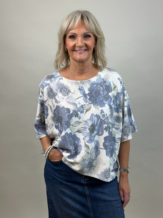 Ponchotröja med blommönster i viskosmix, blå