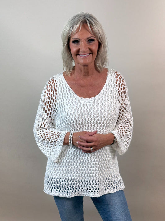 Virkad rund halsad tröja Peggy med 3/4 ärm från Mixbyheart