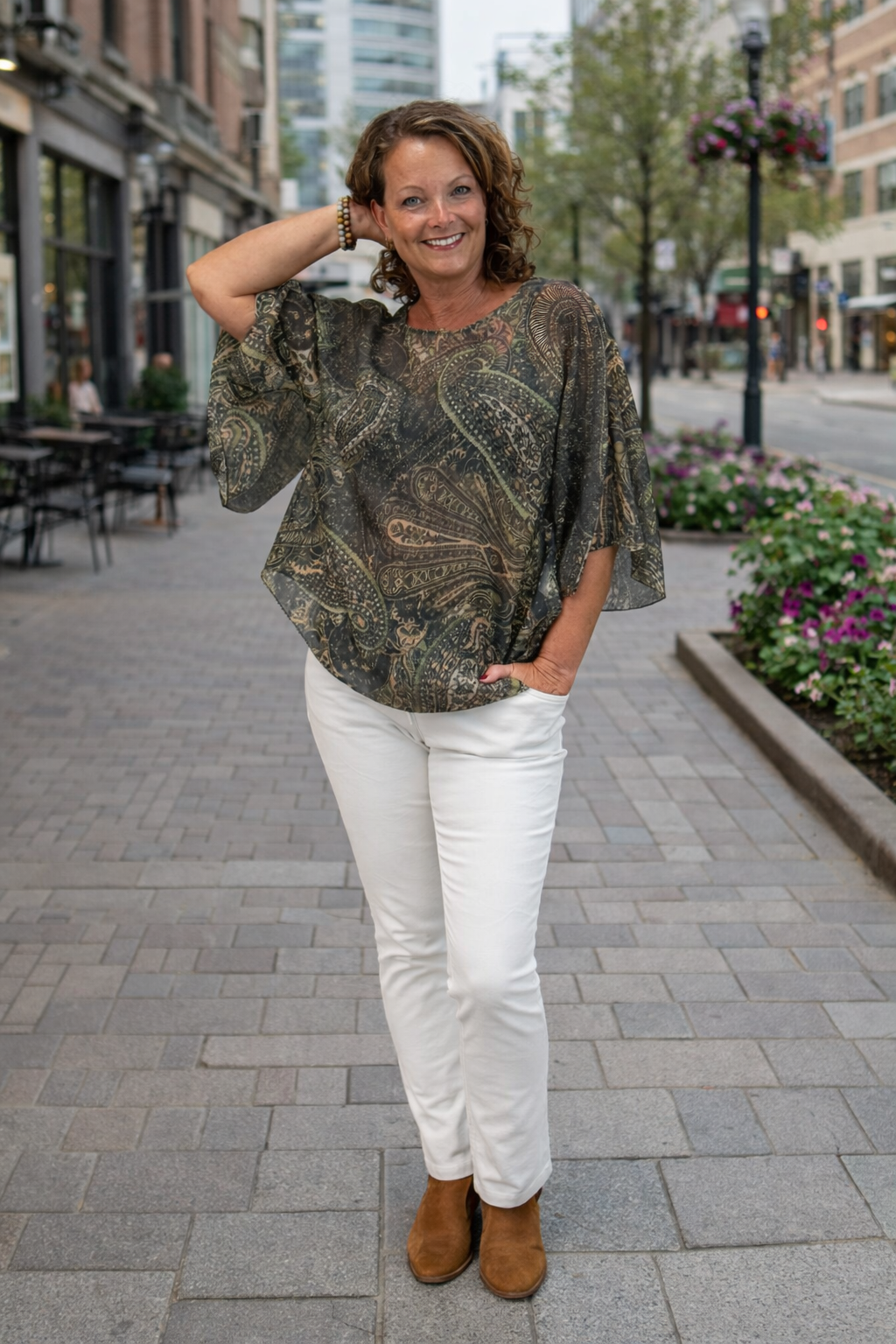 Blus med fjärilsärm från Mixbyheart , army