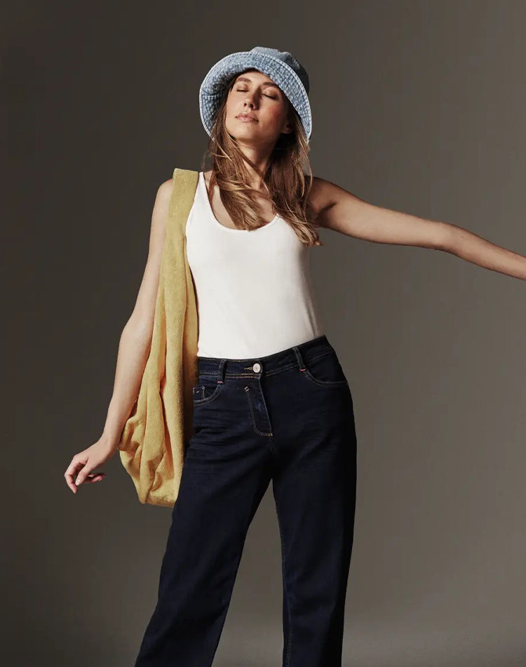 Bas Linne  Linda, finns i fler färger