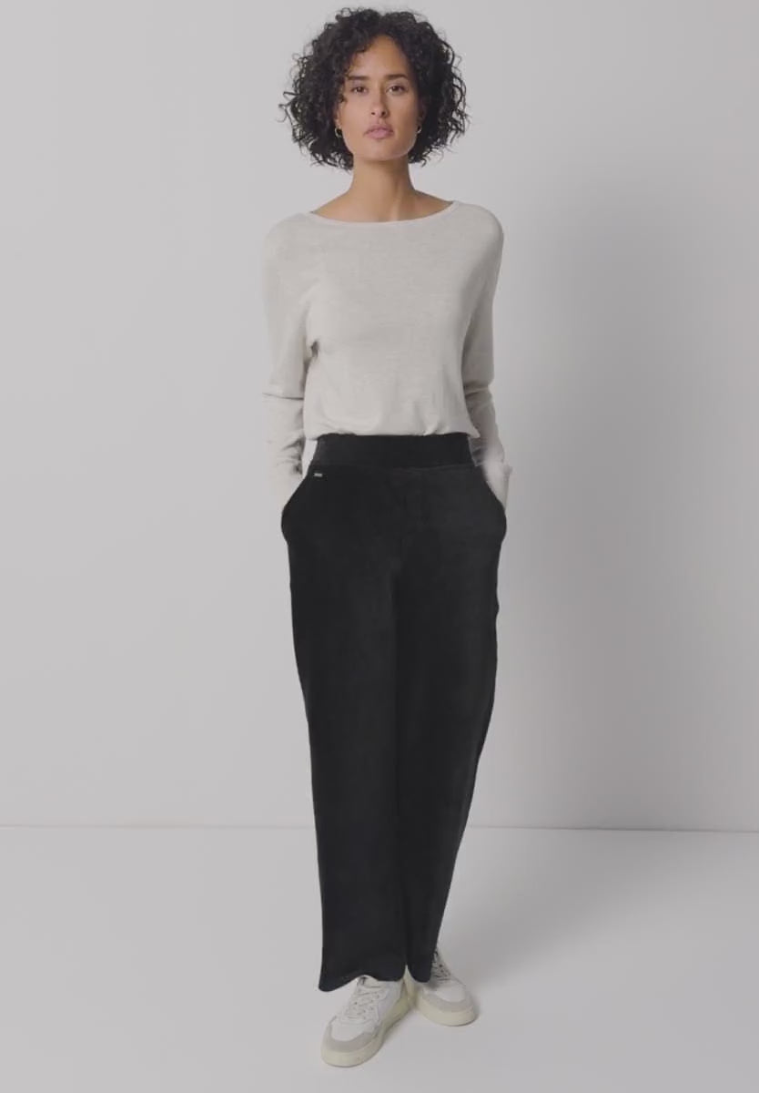 Manchesterbyxa från Street One, ledig, rak passform med hög midja