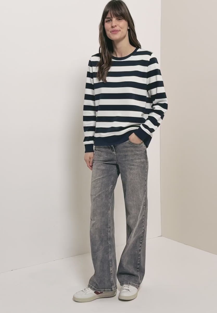 Randig sweatshirt tröja