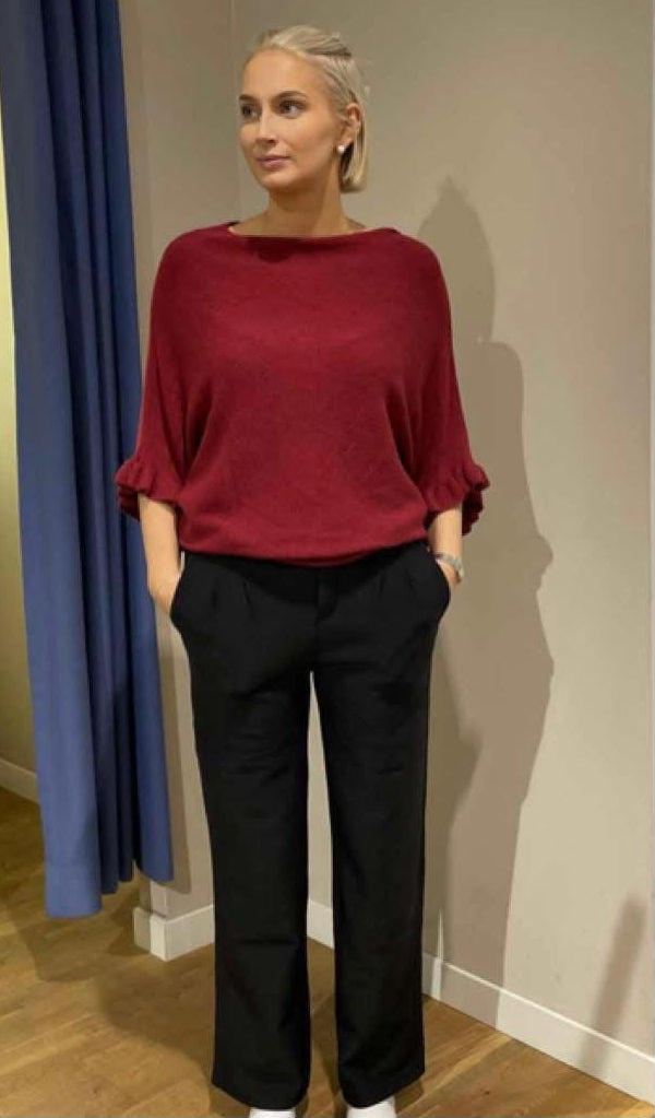 Kostymbyxor med fint fall - Caramelle