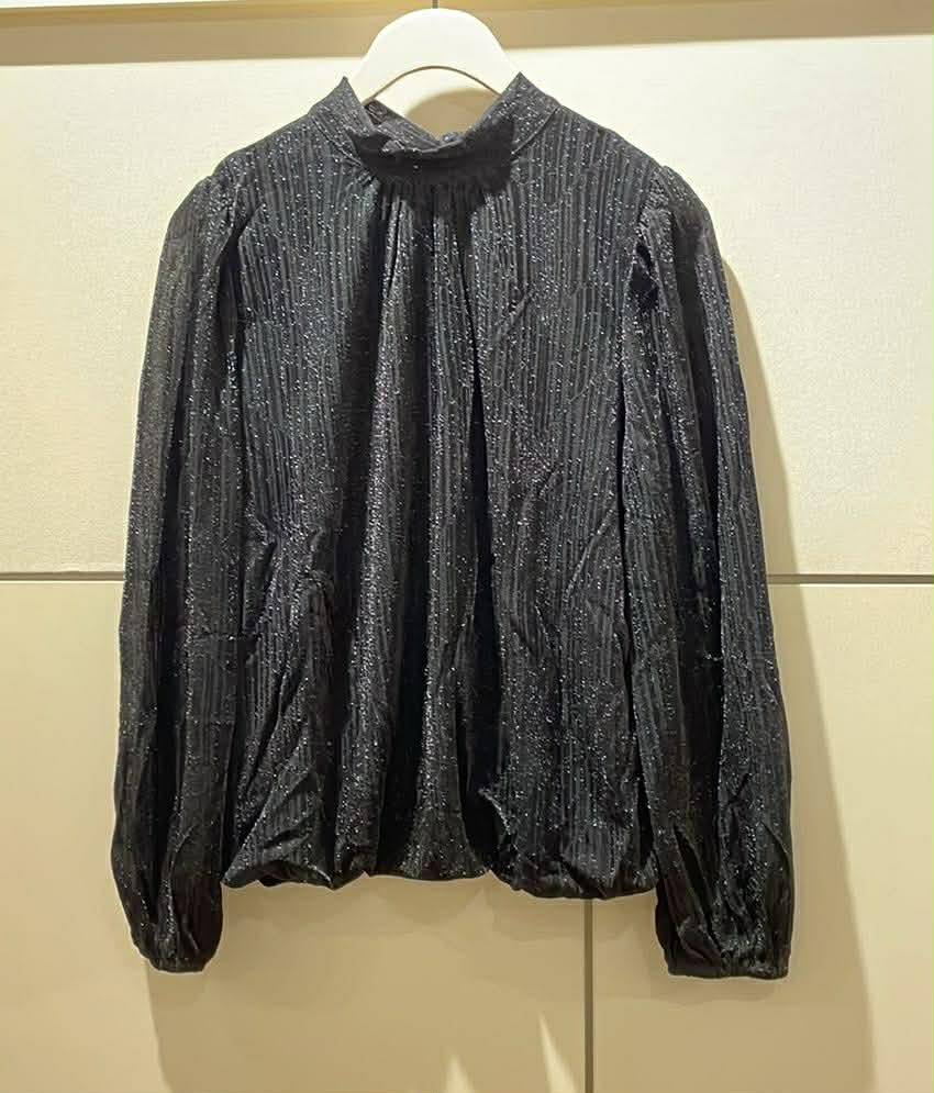Långärmad blus med lurex från Caramelle